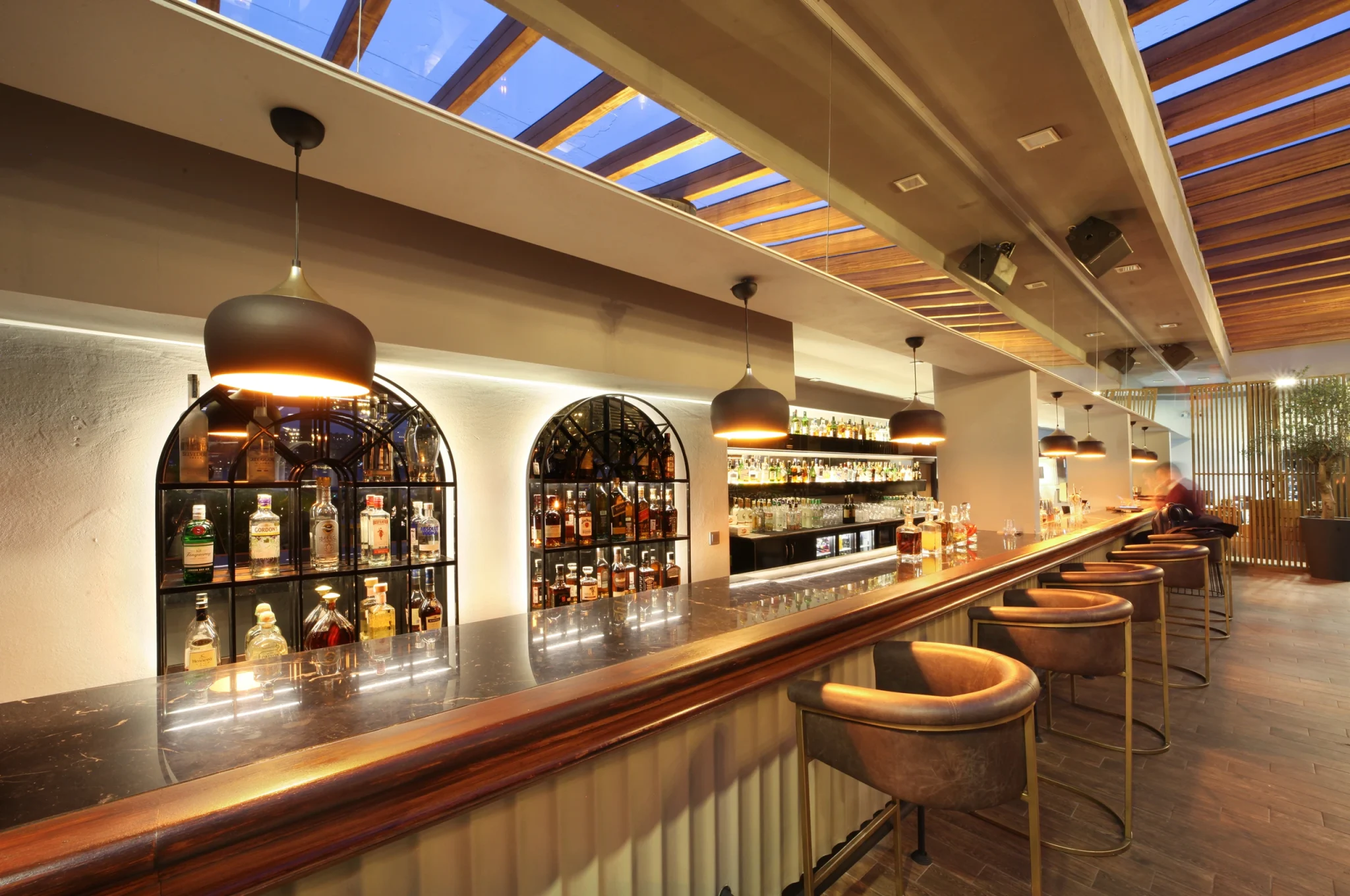 Delmare-Restaurant-Terrace-Bar-02-Alturk