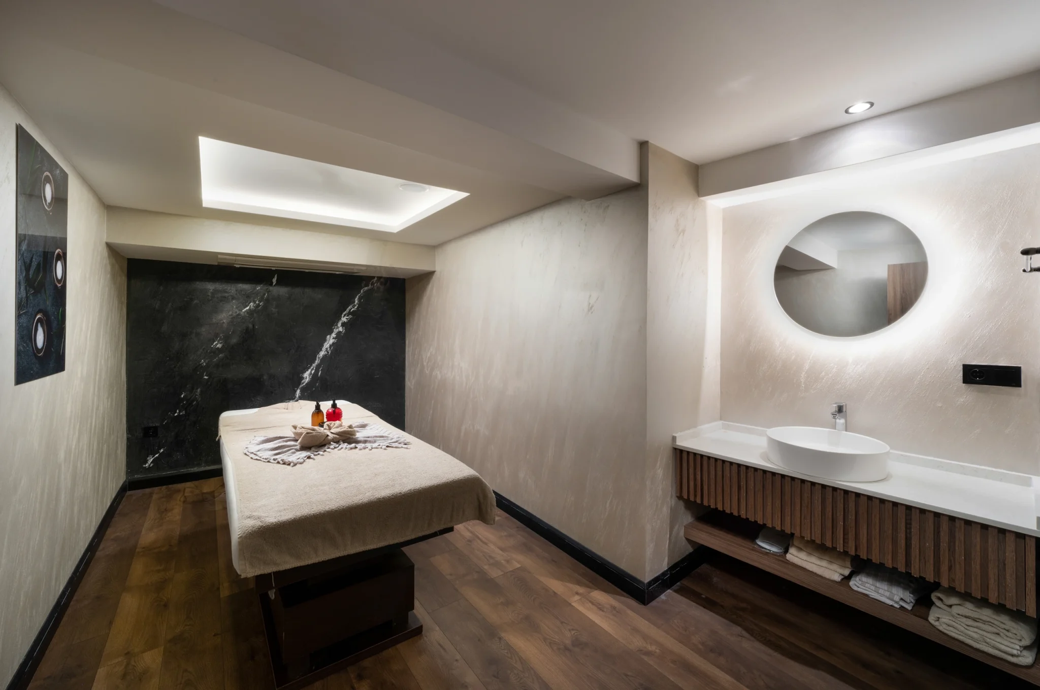 Orka-Royal-Hotel Spa-Istanbul-Massage-Room-01-Alturk