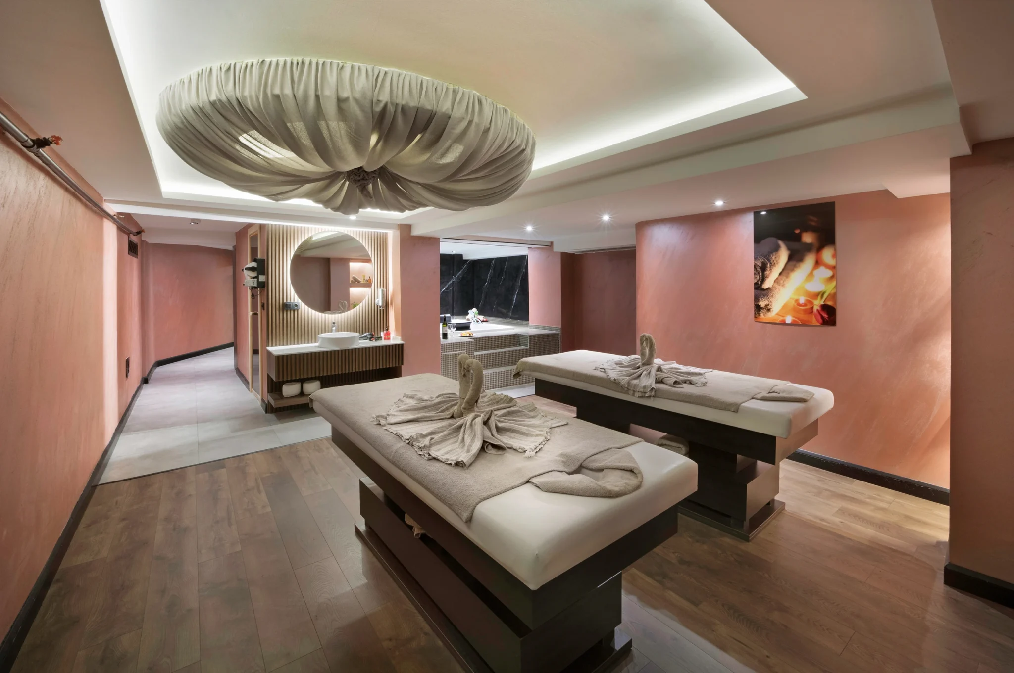 Orka-Royal-Hotel Spa-Istanbul-Vip-Massage-Room-02-Alturk
