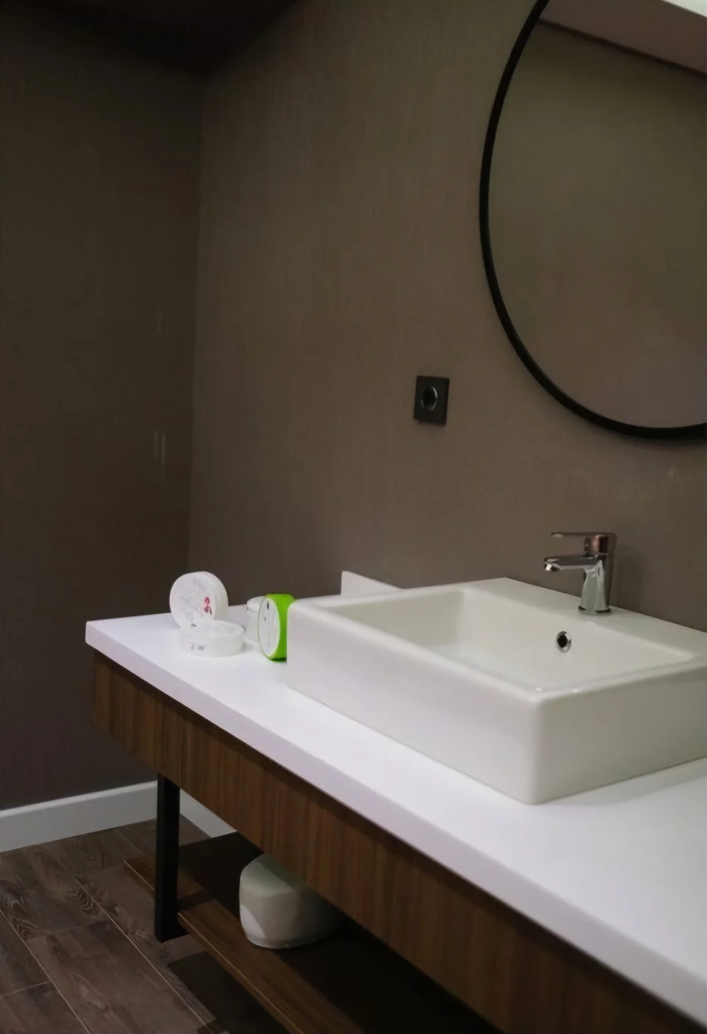 Wyndham-Days-Hotel-Spa-Istanbul-Massage-Room-02-Alturk