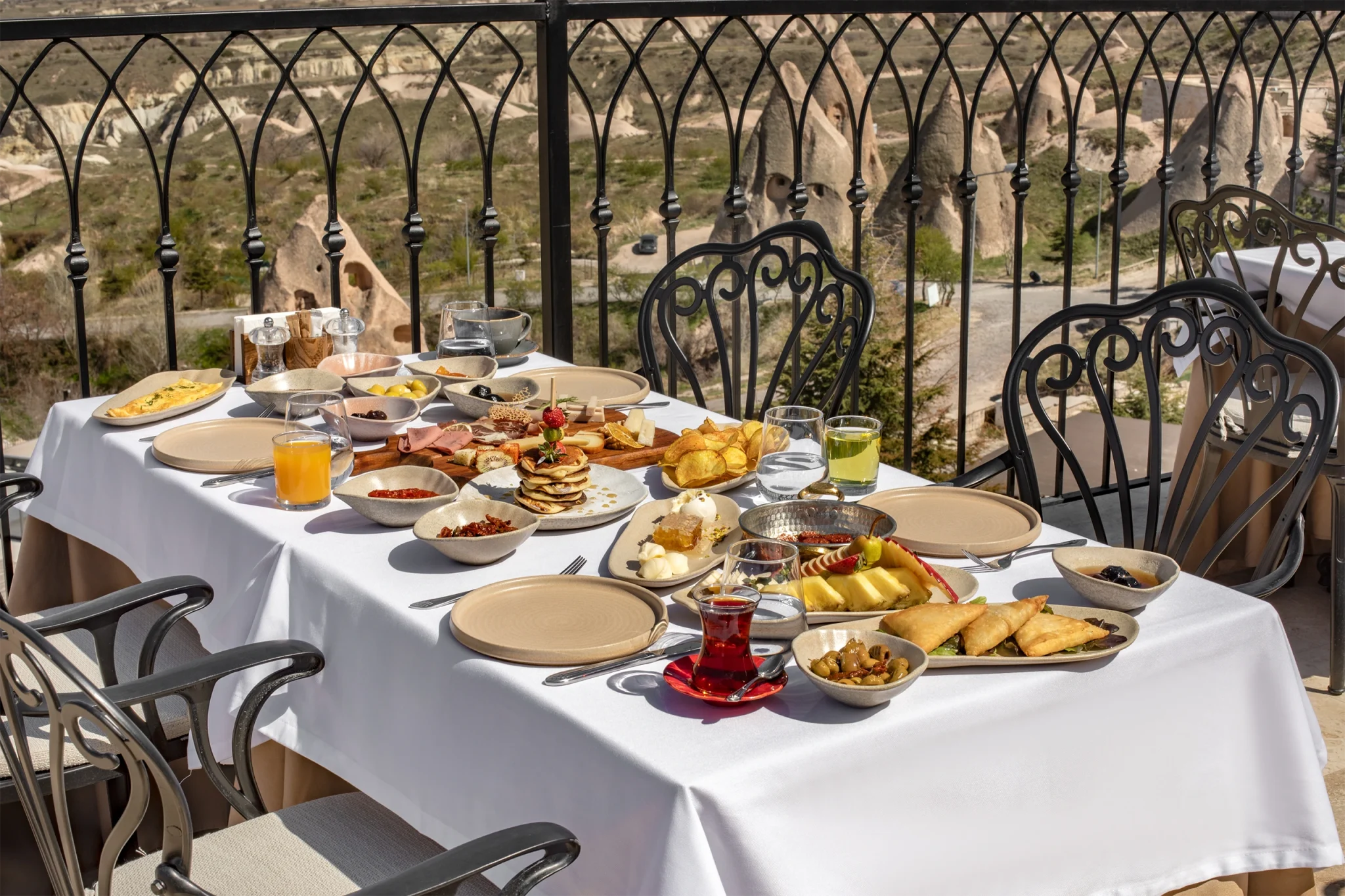 Zafora-Cave-Hotel-Cappadocia-Nevsehir-Etoka-Restaurant-05-Alturk