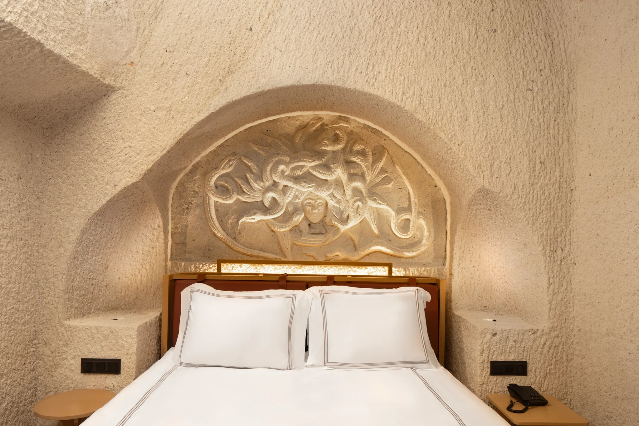 Zafora-Cave-Hotel-Cappadocia-Nevsehir-Medusa-01-Alturk
